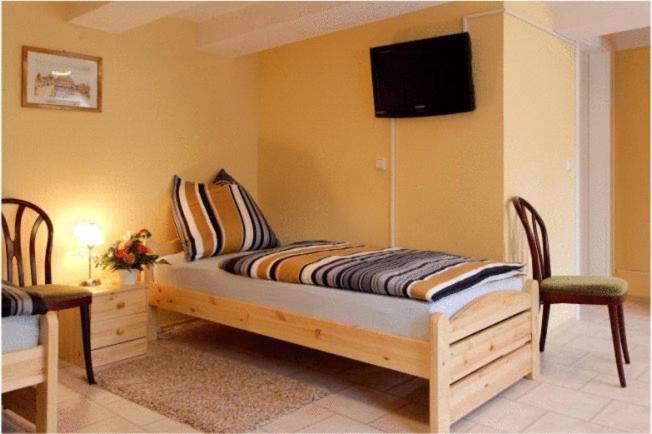 Gaststube Zum Amtskrug Guest House Salzgitter Luaran gambar